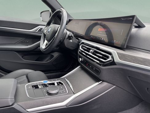 Used 2024 BMW i4 eDrive35 w/ Premium Package RWD image 24