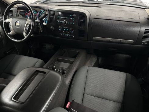 Used 2014 Chevrolet Silverado 2500 LT image 12