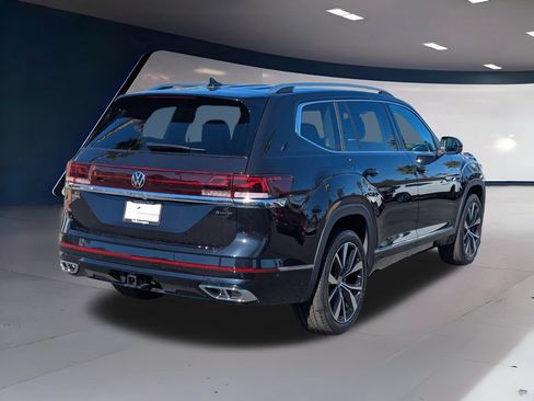 Certified 2026 Volkswagen Atlas Cross Sport SEL Premium R-Line AWD/4WD image 3