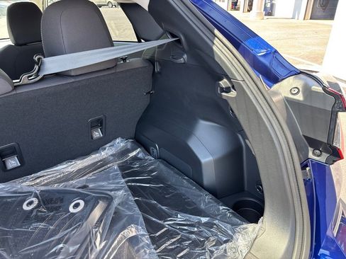 Used 2025 Subaru Crosstrek 2.0i Premium AWD/4WD image 47