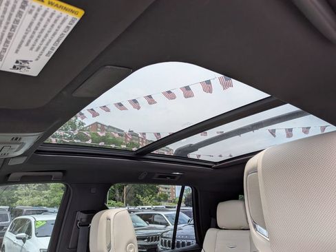 Used 2023 Cadillac Escalade Sport w/ Touring Package AWD/4WD image 28