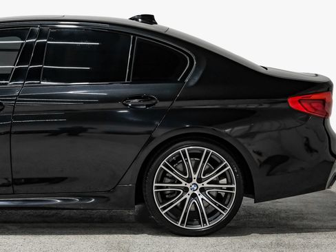 Used 2019 BMW 540i w/ M Sport Package image 14