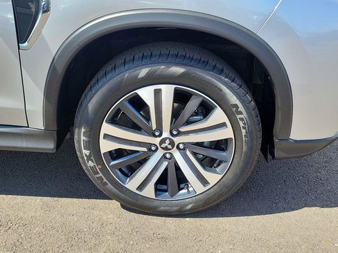 New 2025 Mitsubishi Outlander Sport SE image 5