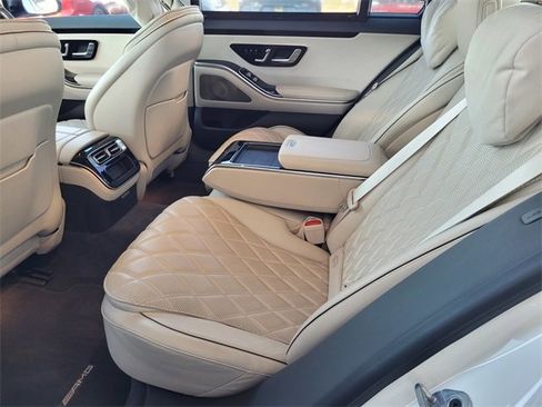 Used 2022 Mercedes-Benz S 580 4MATIC Sedan image 17