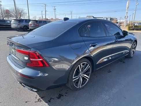 Used 2022 Volvo S60 T8 R-Design Expression w/ Advanced Package image 15