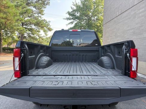 Used 2021 Ford F350 Lariat w/ Tremor Off-Road Package AWD/4WD image 18