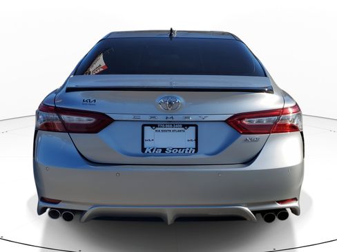 Used 2018 Toyota Camry XSE w/ Driver Assist Package image 5