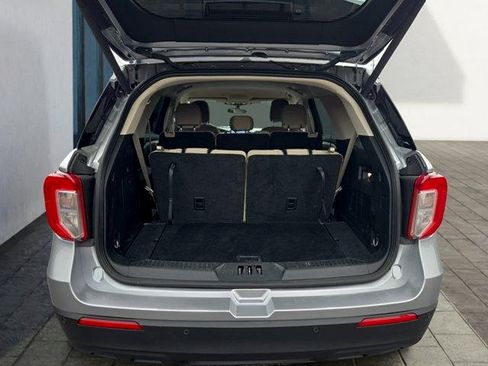 Certified 2023 Ford Explorer 4WD image 25