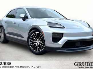 Used 2025 Porsche Macan 4 Electric AWD/4WD video 1