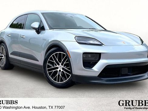 Used 2025 Porsche Macan 4 Electric AWD/4WD image 1