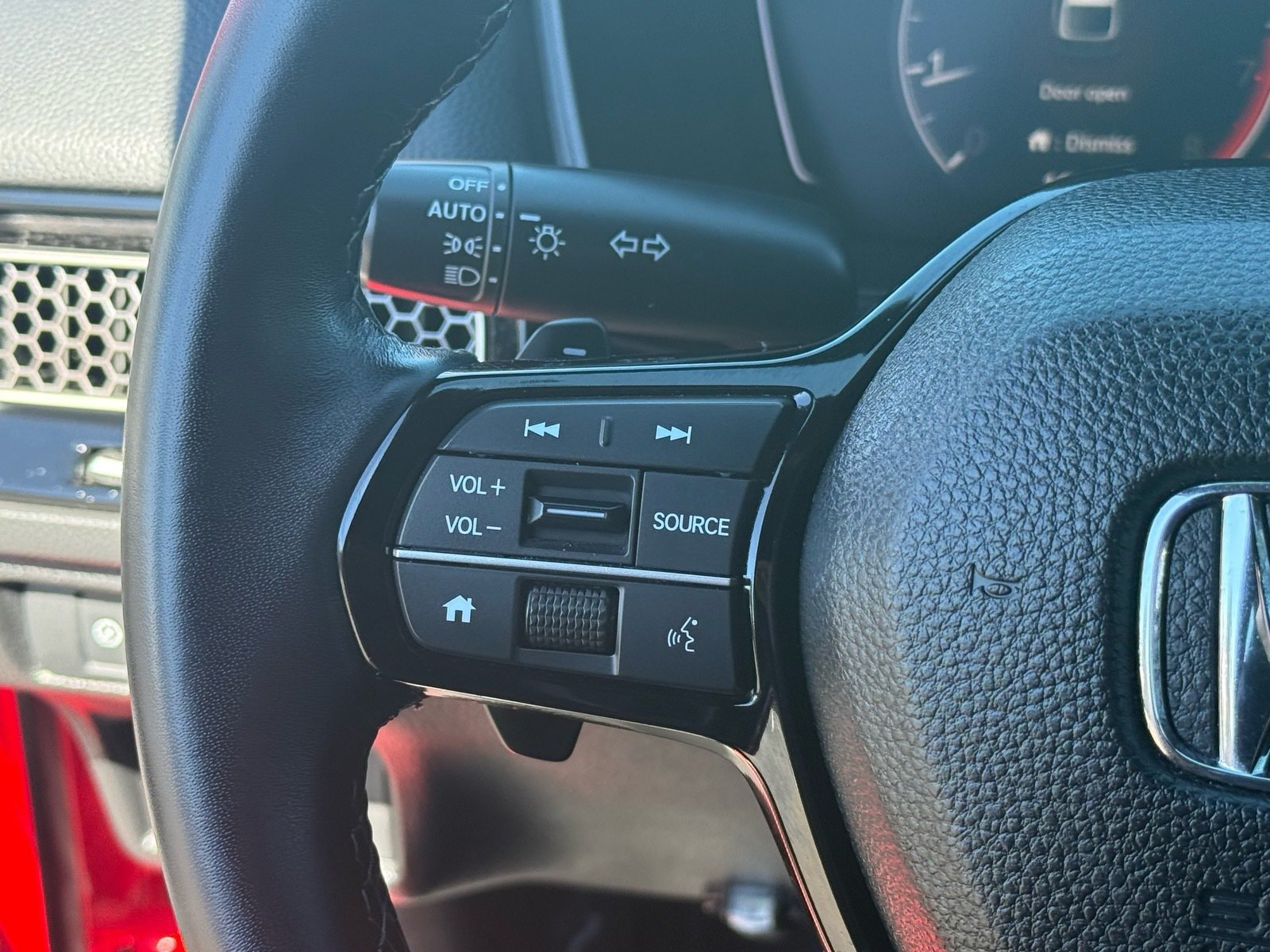 Used 2025 Honda Civic Sport image 17