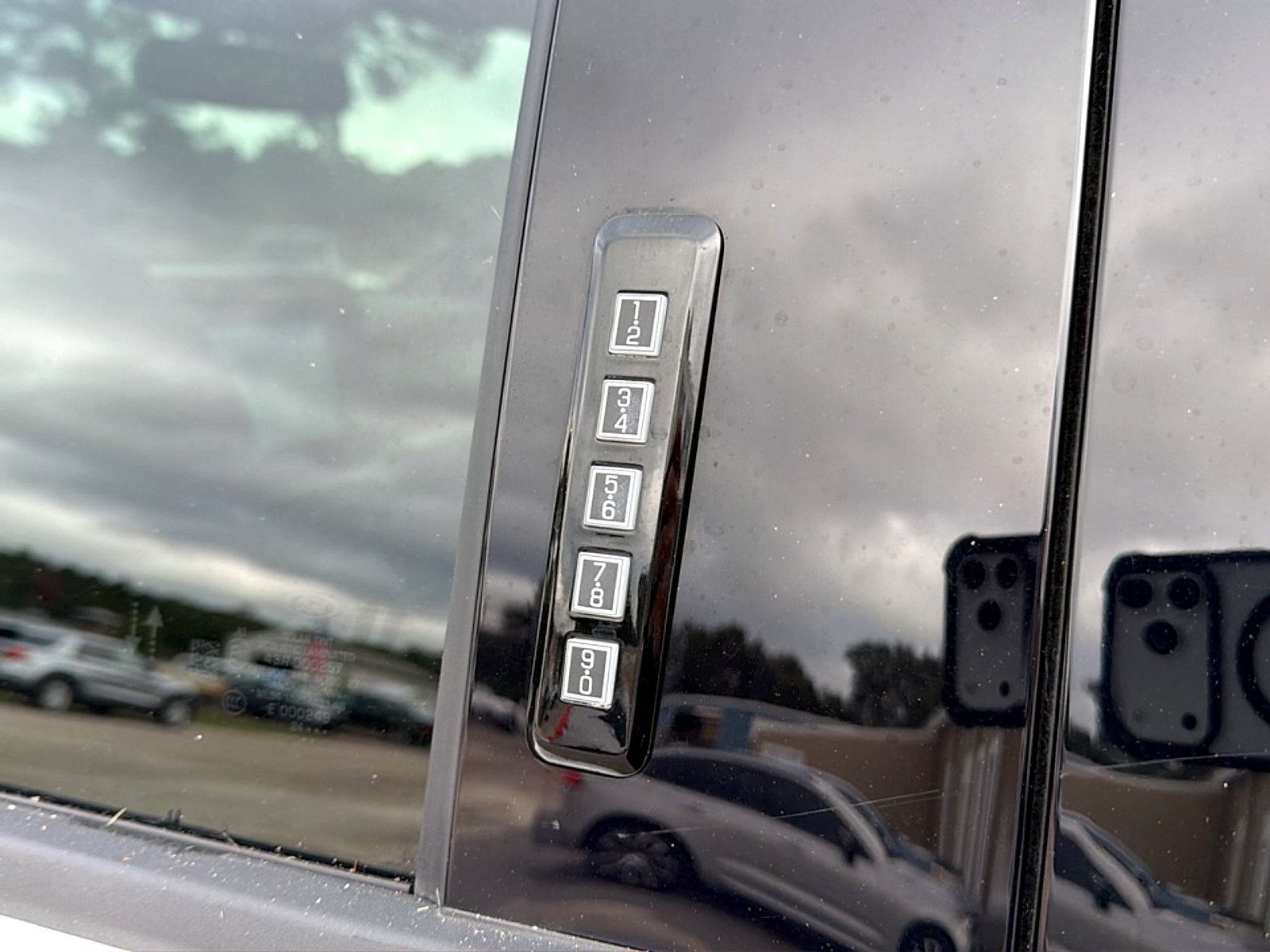 Used 2024 Ford F150 Raptor AWD/4WD image 7