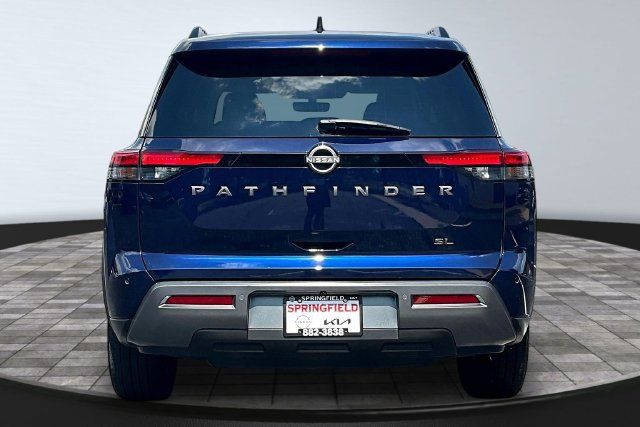 Used 2026 Nissan Pathfinder SL FWD image 5