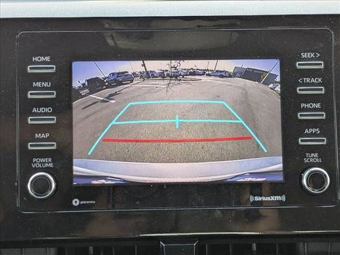 Used 2023 Toyota Camry SE image 14