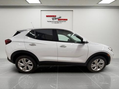Used 2025 Buick Encore GX Preferred AWD/4WD image 8