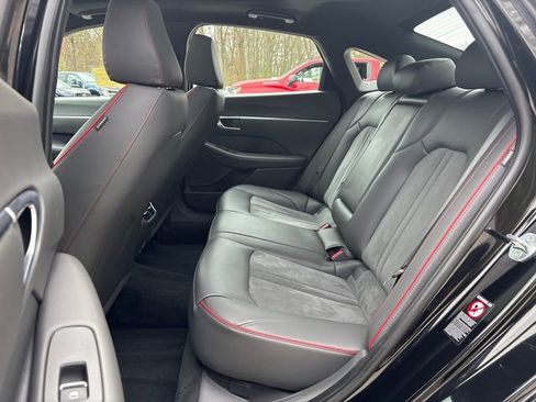 Used 2022 Hyundai Sonata SEL Plus w/ Preferred Accessory Package FWD image 17
