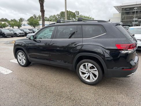 Used 2023 Volkswagen Atlas SE image 4