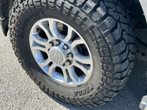 Used 2019 RAM 2500 Tradesman image 9