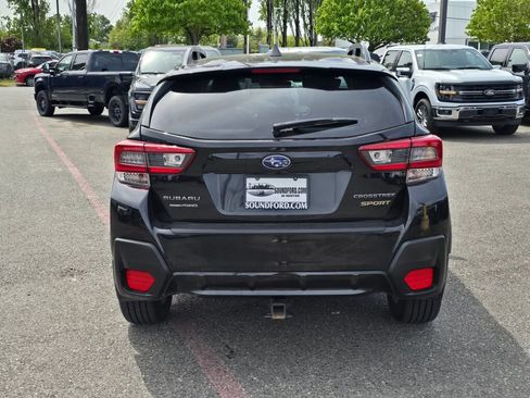 Used 2021 Subaru Crosstrek 2.5i Sport w/ Moonroof Package AWD/4WD image 4