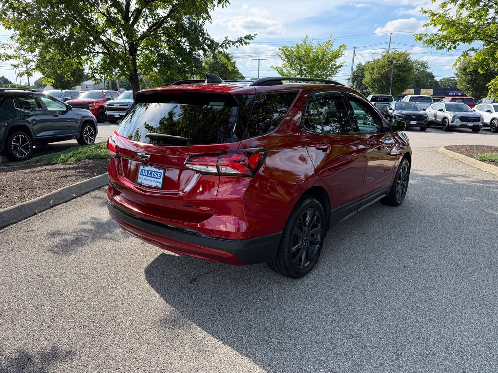 Used 2024 Chevrolet Equinox RS w/ RS Leather Package AWD/4WD image 5