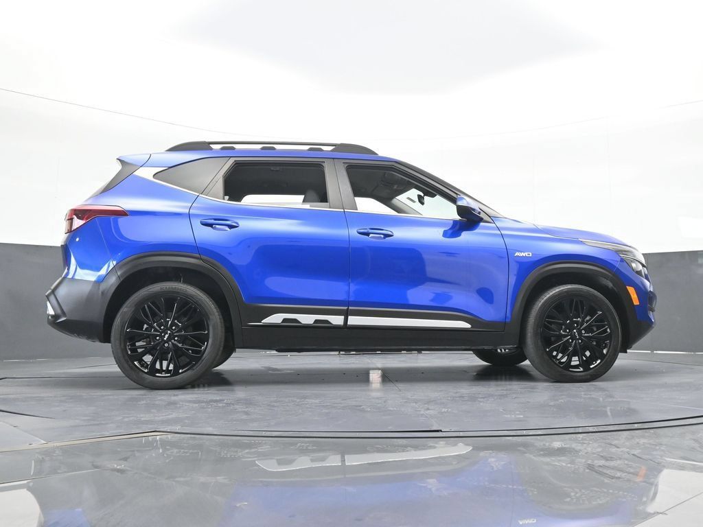 Used 2023 Kia Seltos Nightfall Edition AWD/4WD image 59