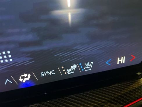 Used 2026 Chevrolet Traverse High Country w/ LPO, Floor Liner Package image 34