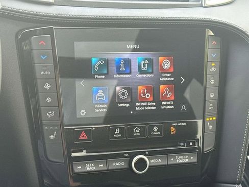 Certified 2023 INFINITI QX50 Luxe image 20