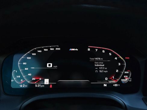 Used 2021 BMW M4 Coupe w/ Executive Package image 32