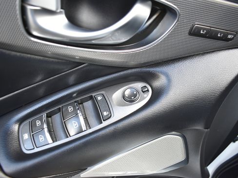 Used 2019 INFINITI Q50 Sport w/ Cargo Package (L96) image 41