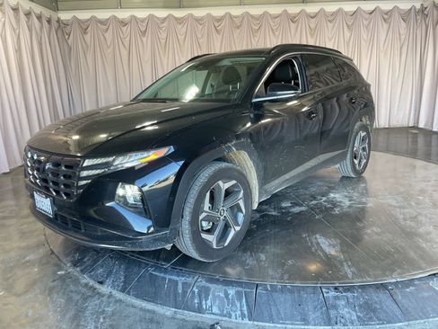 Used 2025 Hyundai Tucson Limited image 2