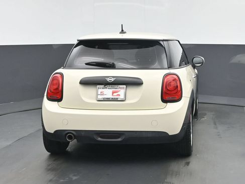 Used 2020 MINI Cooper 2-Door Hardtop FWD image 4