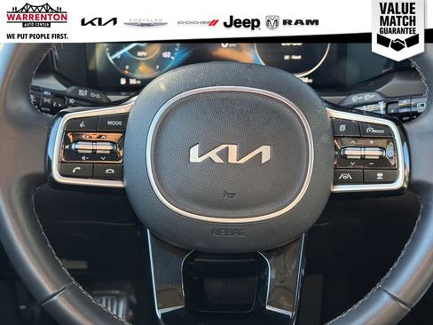 Used 2023 Kia Sorento SX image 23