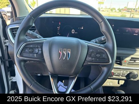 Used 2025 Buick Encore GX Preferred AWD/4WD image 20