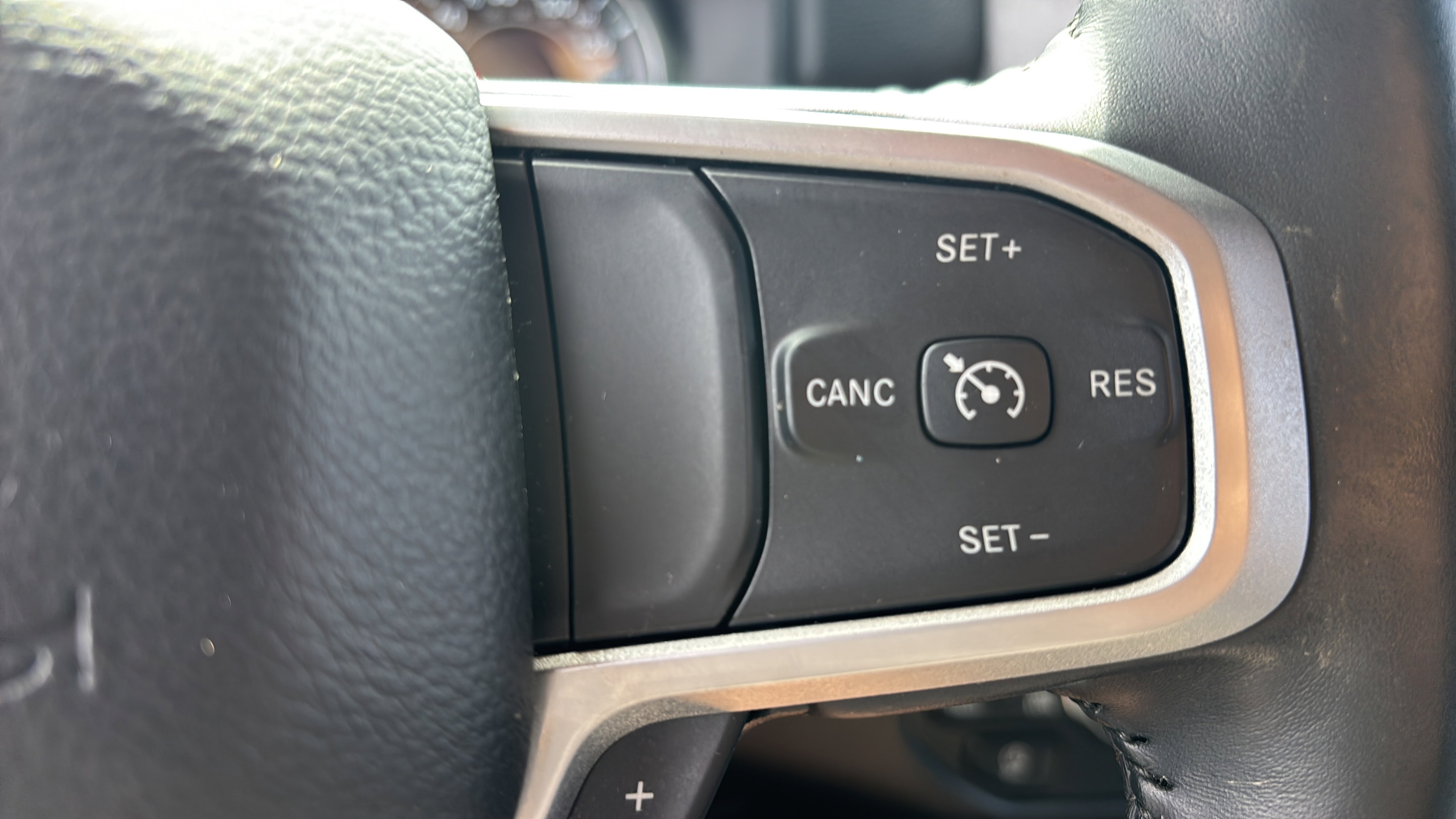 Used 2020 RAM 1500 Big Horn AWD/4WD image 23