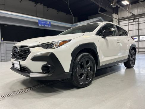 Used 2026 Subaru Crosstrek 2.5i AWD/4WD image 3