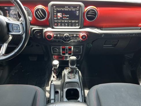 Used 2021 Jeep Wrangler Unlimited Rubicon AWD/4WD image 16