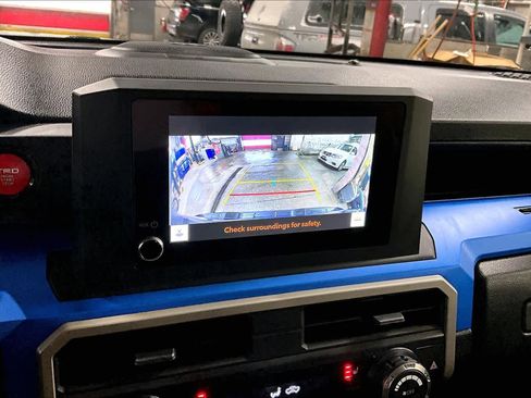 Certified 2025 Toyota Tacoma TRD Off-Road w/ TRD Off Road Upgrade Package image 26