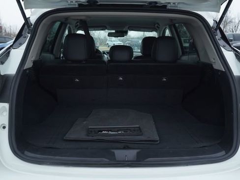 Used 2024 Nissan Murano SV w/ SV Midnight Edition Package image 18