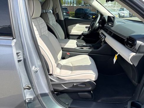 New 2026 Honda Pilot Elite image 9