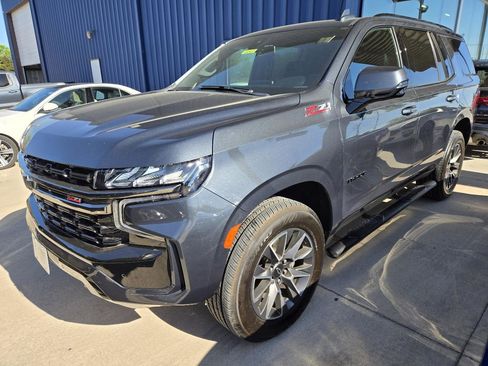 Used 2021 Chevrolet Tahoe Z71 w/ Z71 Signature Package image 1