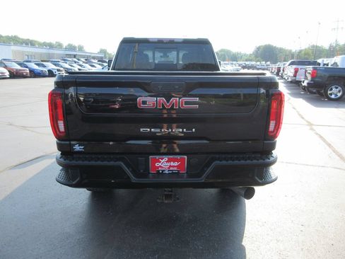 Used 2022 GMC Sierra 2500 Denali w/ Denali Ultimate Package AWD/4WD image 6