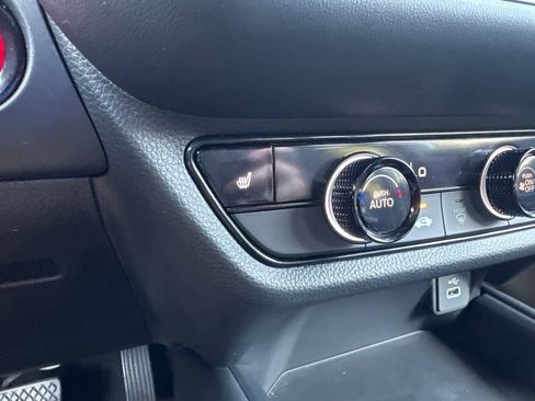Certified 2024 Honda HR-V Sport image 28