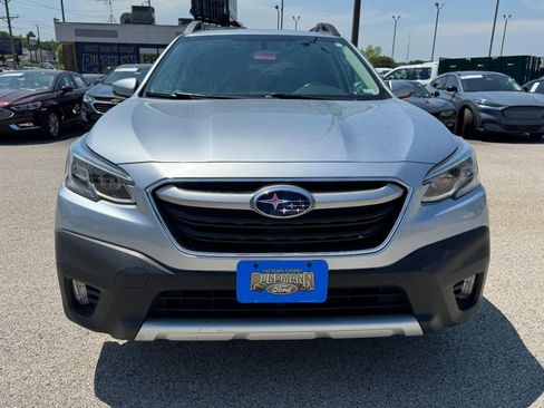 Used 2022 Subaru Outback Limited AWD/4WD image 9