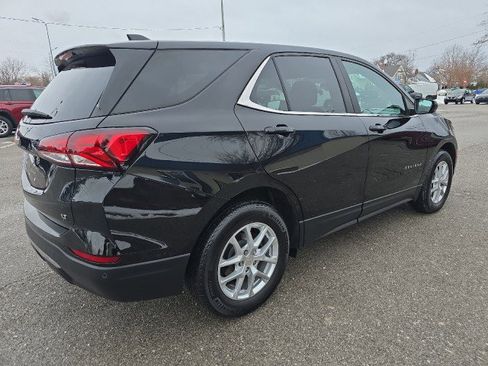 Used 2024 Chevrolet Equinox LT image 4