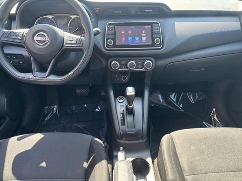 Used 2023 Nissan Kicks S FWD image 14