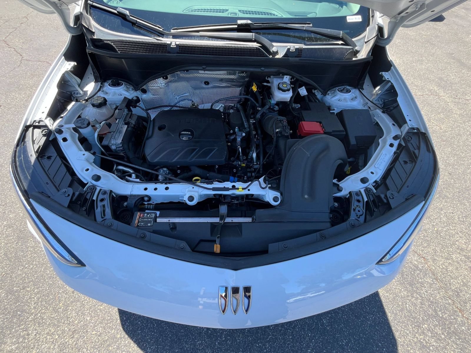 Used 2025 Buick Encore GX Preferred FWD image 30