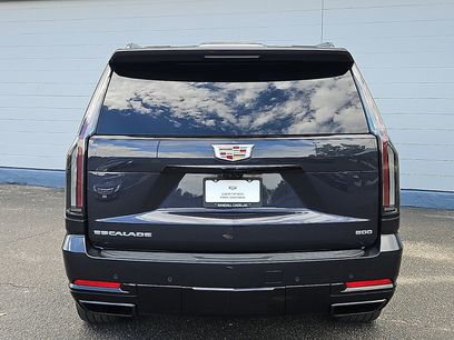 Certified 2025 Cadillac Escalade Sport Platinum w/ LPO, Floor Liner Package
