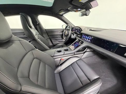 Certified 2026 Porsche Taycan RWD image 40