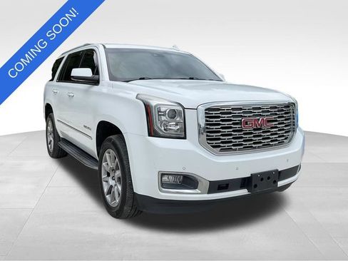 Used 2018 GMC Yukon Denali RWD image 1