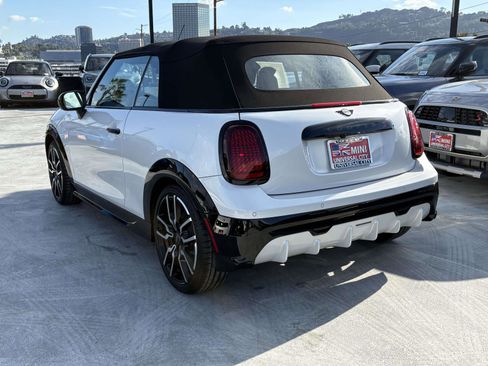 New 2026 MINI Cooper S image 3